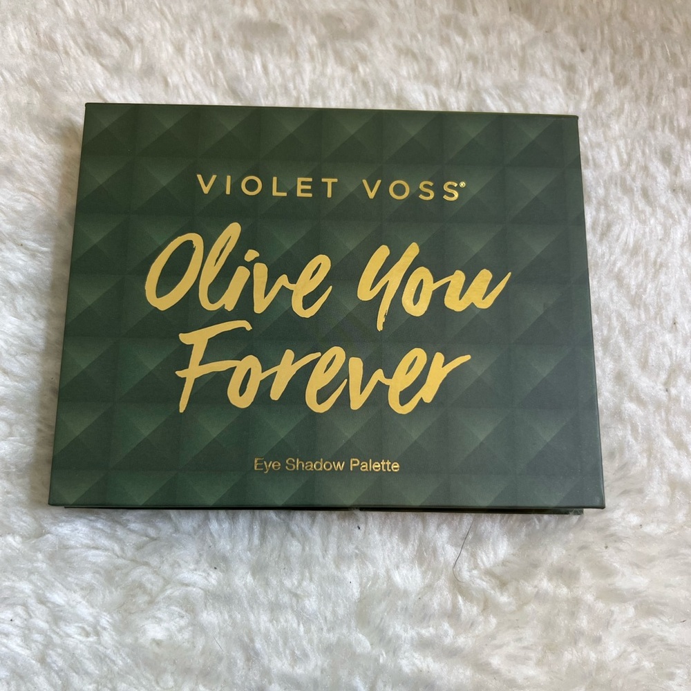 Violet Voss eye shadow pallet
